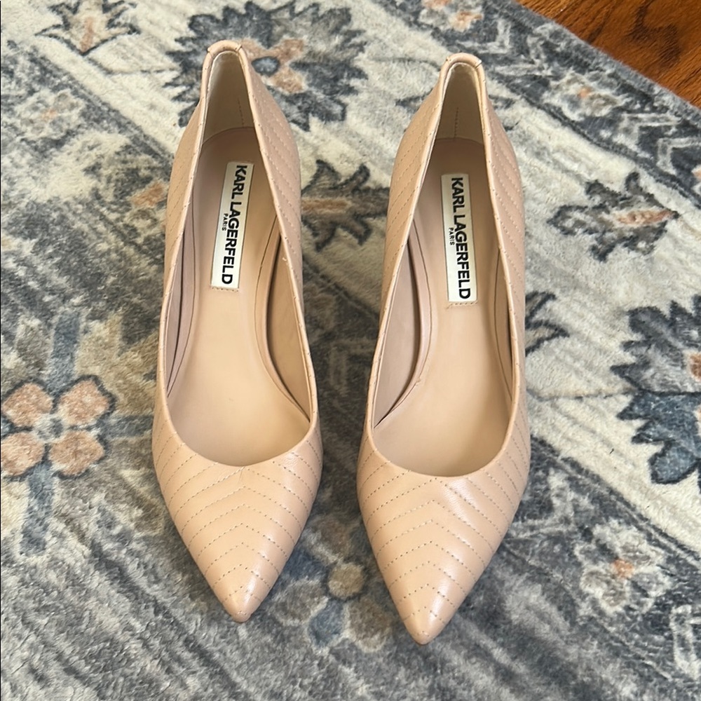 NWOT Karl Lagerfeld nude heels